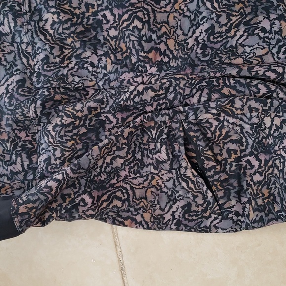 Athleta Trekkie North Jogger- 14 - Picture 4 of 8